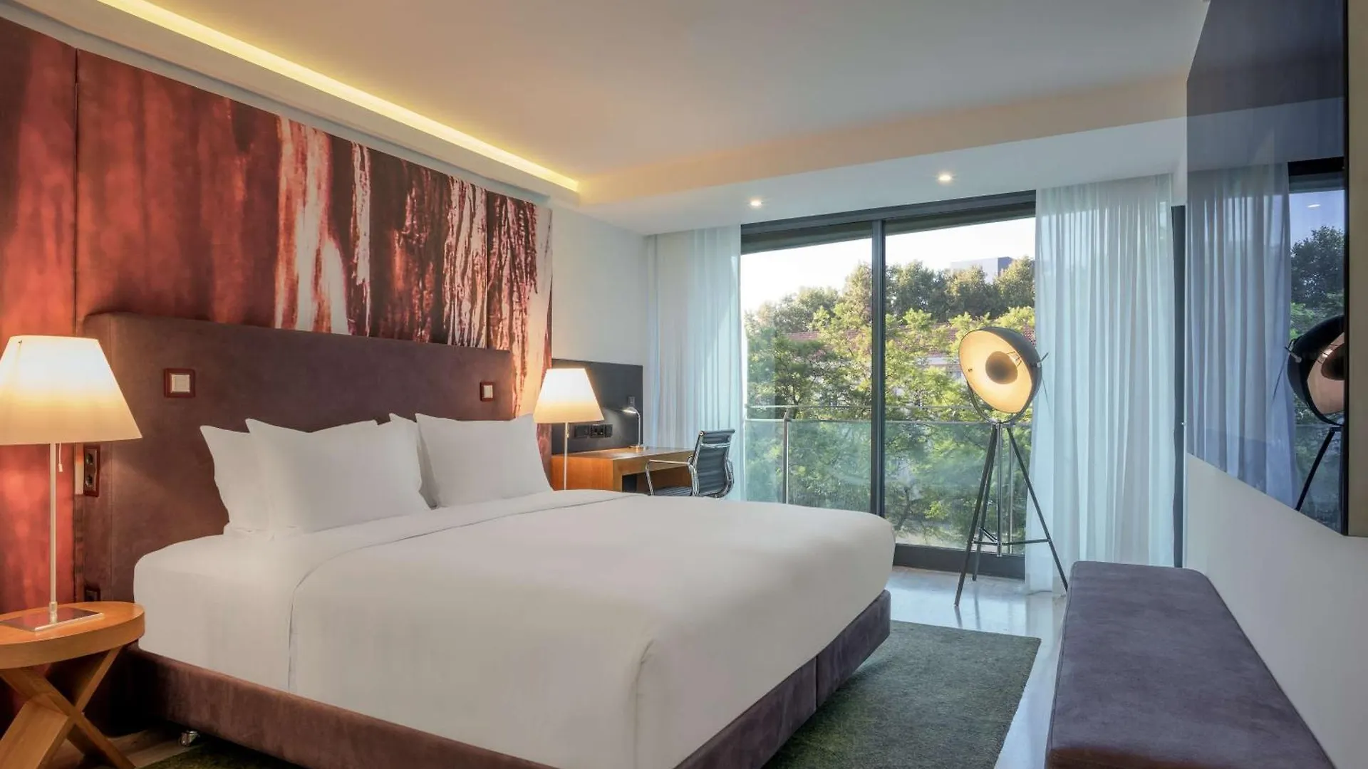 Doubletree By Hilton Lisbon Fontana Park Hotel 4*,